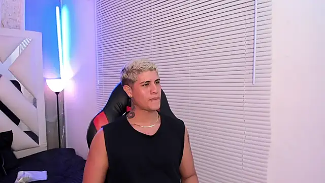 dominic_connor – webcam-show