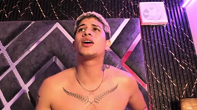 Show de dominic_connor na webcam