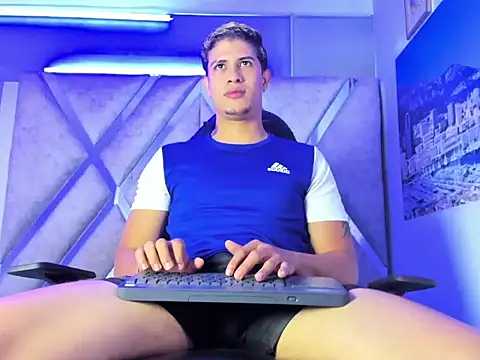 dominic_connor webkamerás műsora