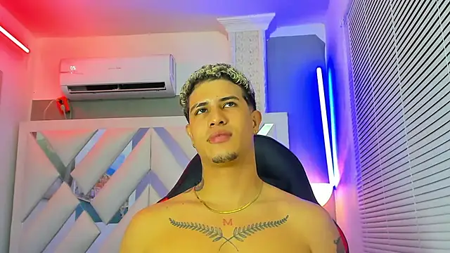 عرض كام dominic_connor