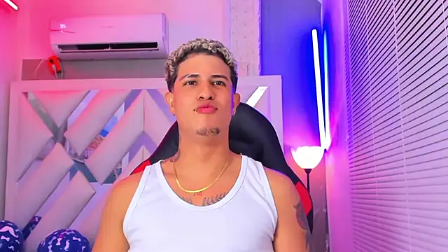 dominic_connorn Webbikameraesitys