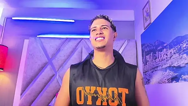 Show de dominic_connor na webcam