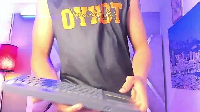 dominic_connorのウェブカメラショー