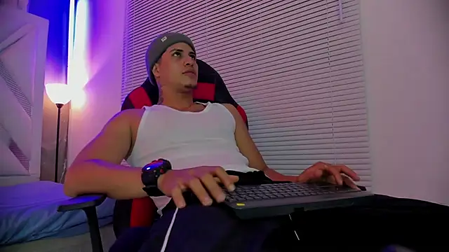 dominic_connor Webcam show