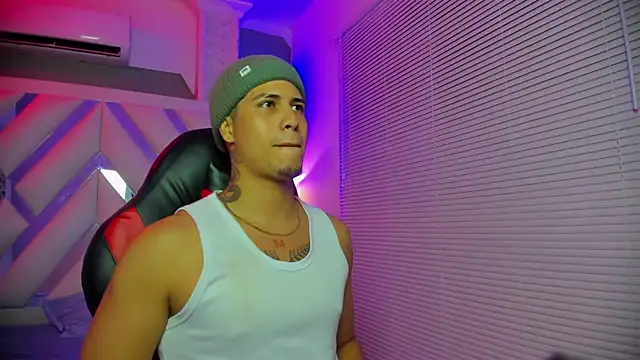 Show de dominic_connor na webcam
