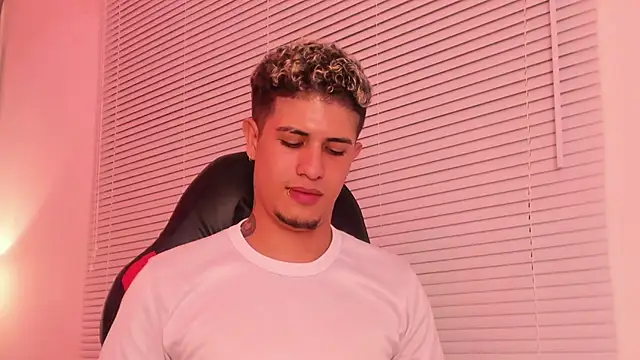 dominic_connor Webcam show