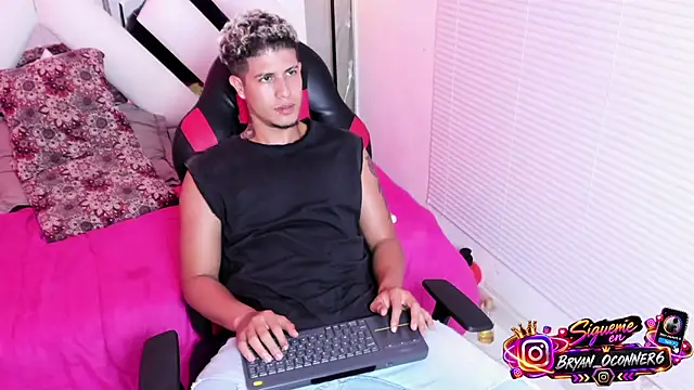 dominic_connor Webcam Show