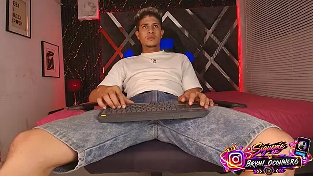dominic_connorのウェブカメラショー