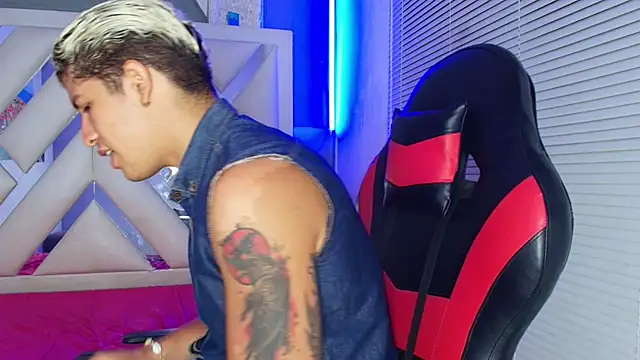dominic_connor Webcam-Show