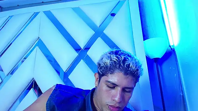 عرض كام dominic_connor