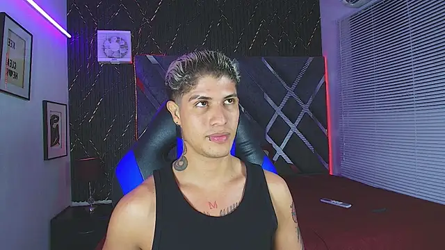 dominic_connor Webcamshow