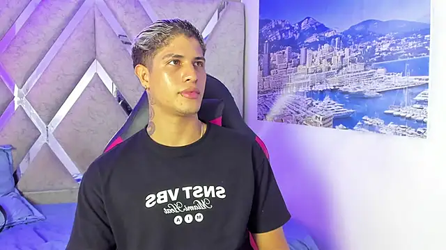Show modela dominic_connor na web-kameri