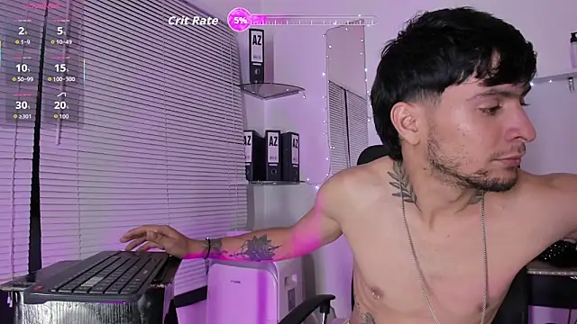 StefanoBigCock webkamerás műsora