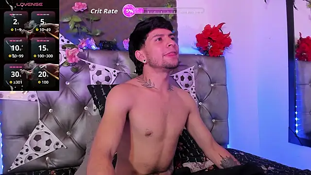 Show modela StefanoBigCock na web-kameri