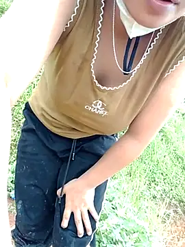 Mirra-a's Webcam Show