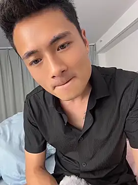 AAA-888 webcam show