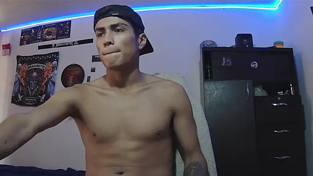 Show modela Fenix_hardcock na web-kameri