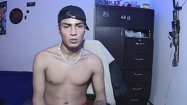 Fenix_hardcock Obrolan Langsung XXX