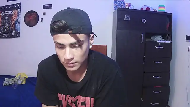 โชว์เว็บแคมของ Fenix_hardcock