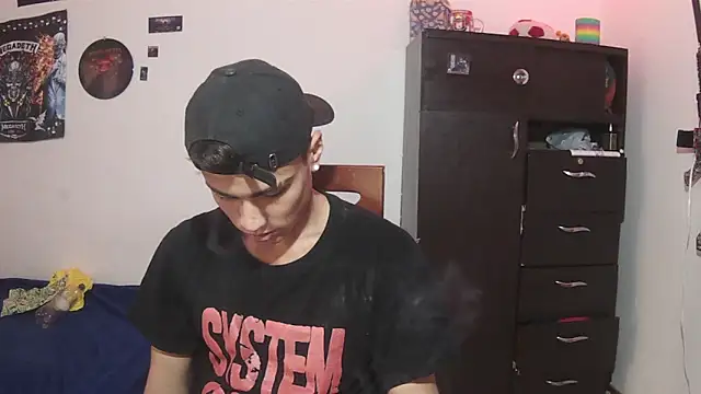 Fenix_hardcock Pertunjukan Webcam
