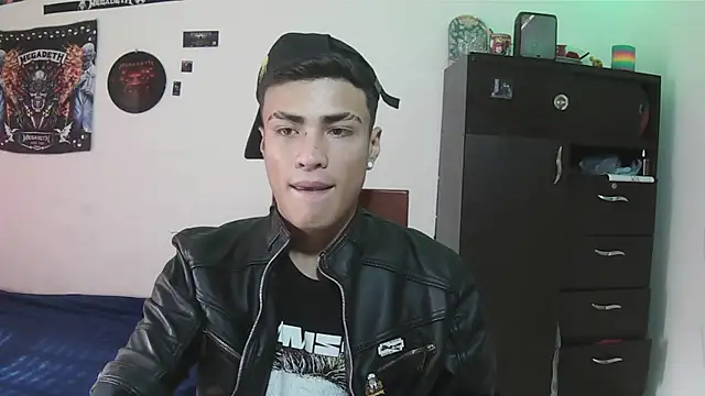 عرض كام Fenix_hardcock