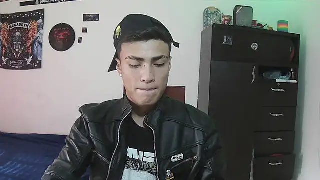 Fenix_hardcock 在線直播表演
