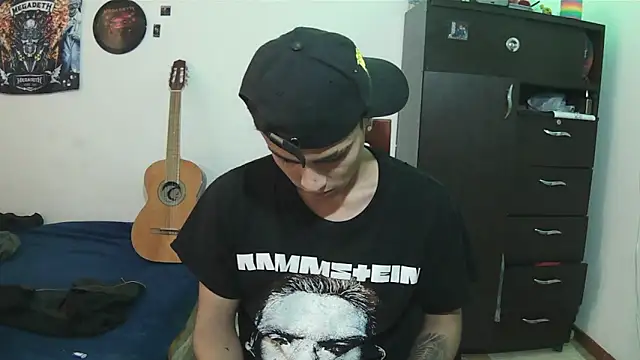 Fenix_hardcock webkamerás műsora