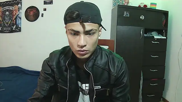 Fenix_hardcock's Webcam Show