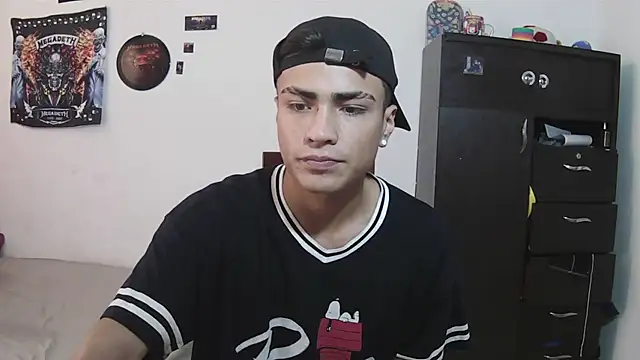 عرض كام Fenix_hardcock