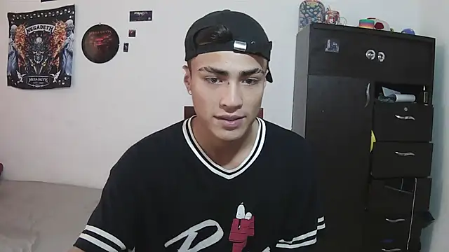 Fenix_hardcock's Webcam Show