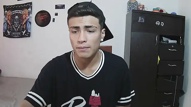 عرض كام Fenix_hardcock
