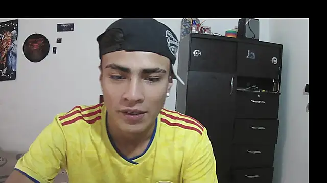 Fenix_hardcock Pertunjukan Webcam