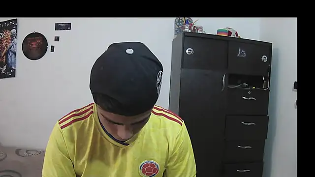 Show modela Fenix_hardcock na web-kameri