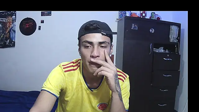 Show modela Fenix_hardcock na web-kameri