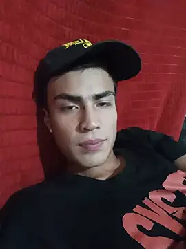 Show modela Fenix_hardcock na web-kameri