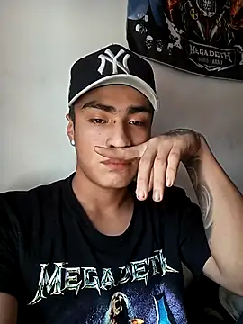 Fenix_hardcock Show in webcam