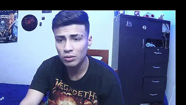 Fenix_hardcock 在線直播表演