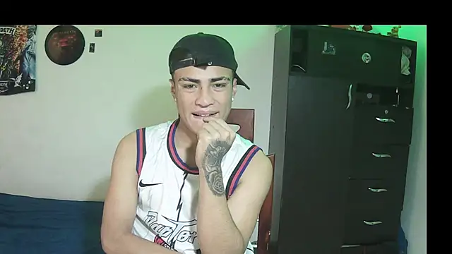 Fenix_hardcock Webcamshow