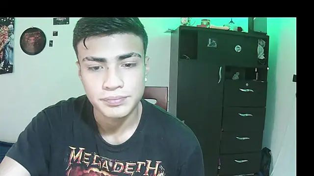 โชว์เว็บแคมของ Fenix_hardcock