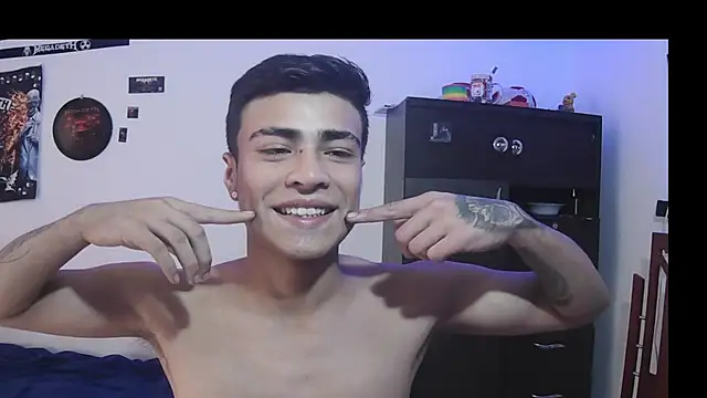 Fenix_hardcock Pertunjukan Webcam