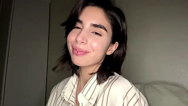 JessiaRuezgaのウェブカメラショー