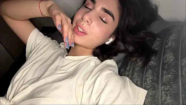 JessiaRuezga's Webcam Show