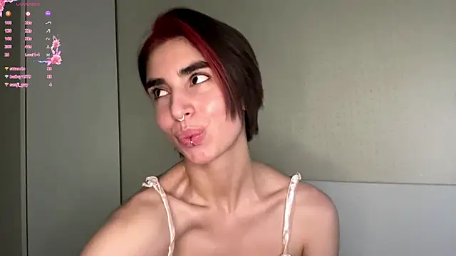 הופעת וובקאם של JessiaRuezga