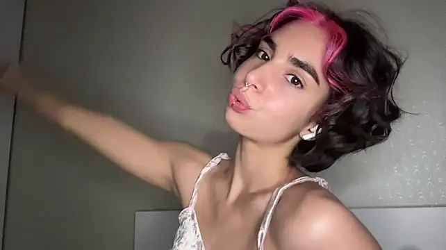 โชว์เว็บแคมของ JessiaRuezga