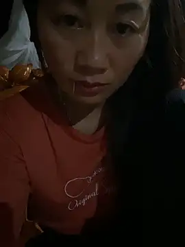 Chat ao vivo de Linda-babyy