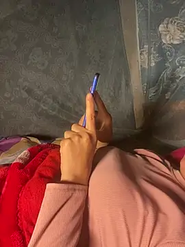 XXX chat uživo modela Linda-babyy