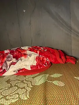 Linda-babyy লাইভ চ্যাট রুম
