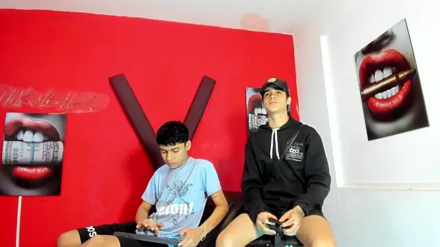KING_LOVERS1's Webcam Show