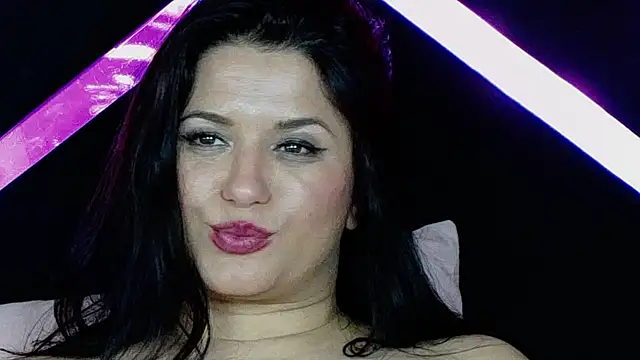 EssenaMonroe's Live XXX Chat