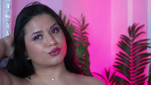 EssenaMonroe Webcam show